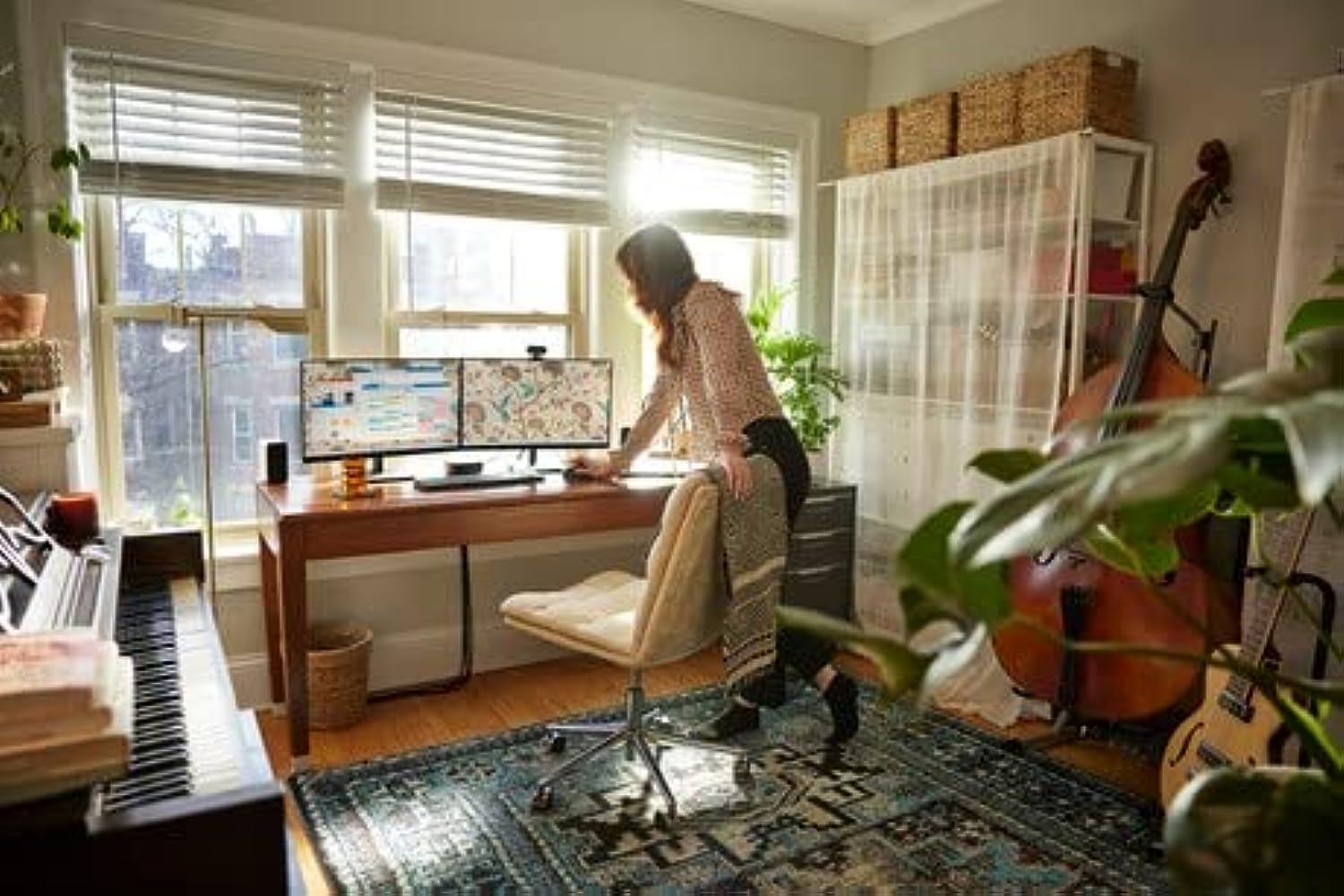 HP P24h G5 FHD Monitor, 60.5 cm (23.8") Anti-glare FHD (1920 x 1080), 72% NTSC, Height adjustable, Dual speakers, 3 Years Warranty