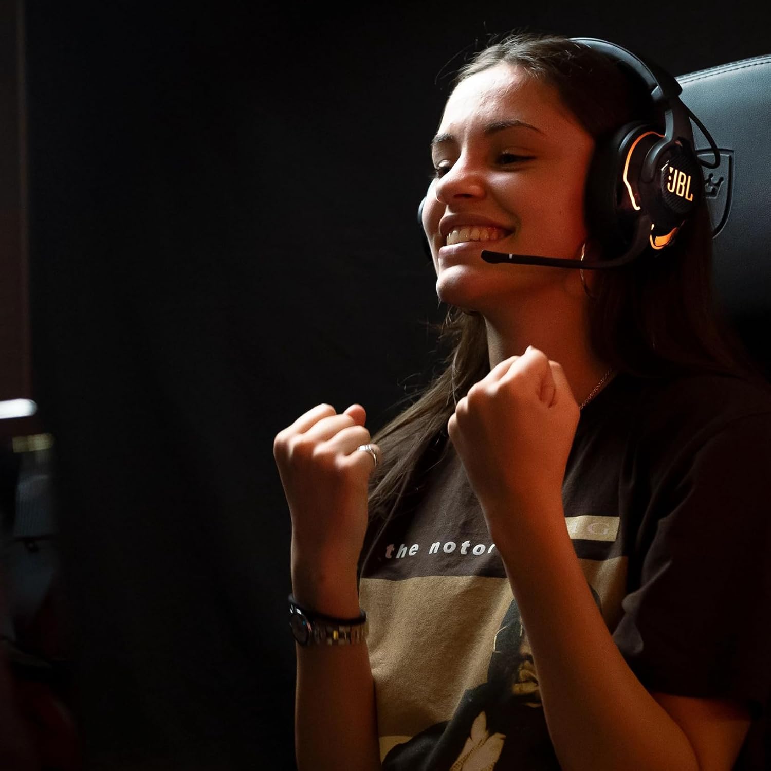 JBL Quantum 910 Wireless Over Ear Gaming Headset with Mic, ANC, 50mm Neodymium Drivers, Spatial Audio, Integrated Head Tracking, 39H Playtime, Low Latency, Boom Mic, 2.4GHz Wireless Dongle (Black) - Zapnet.in