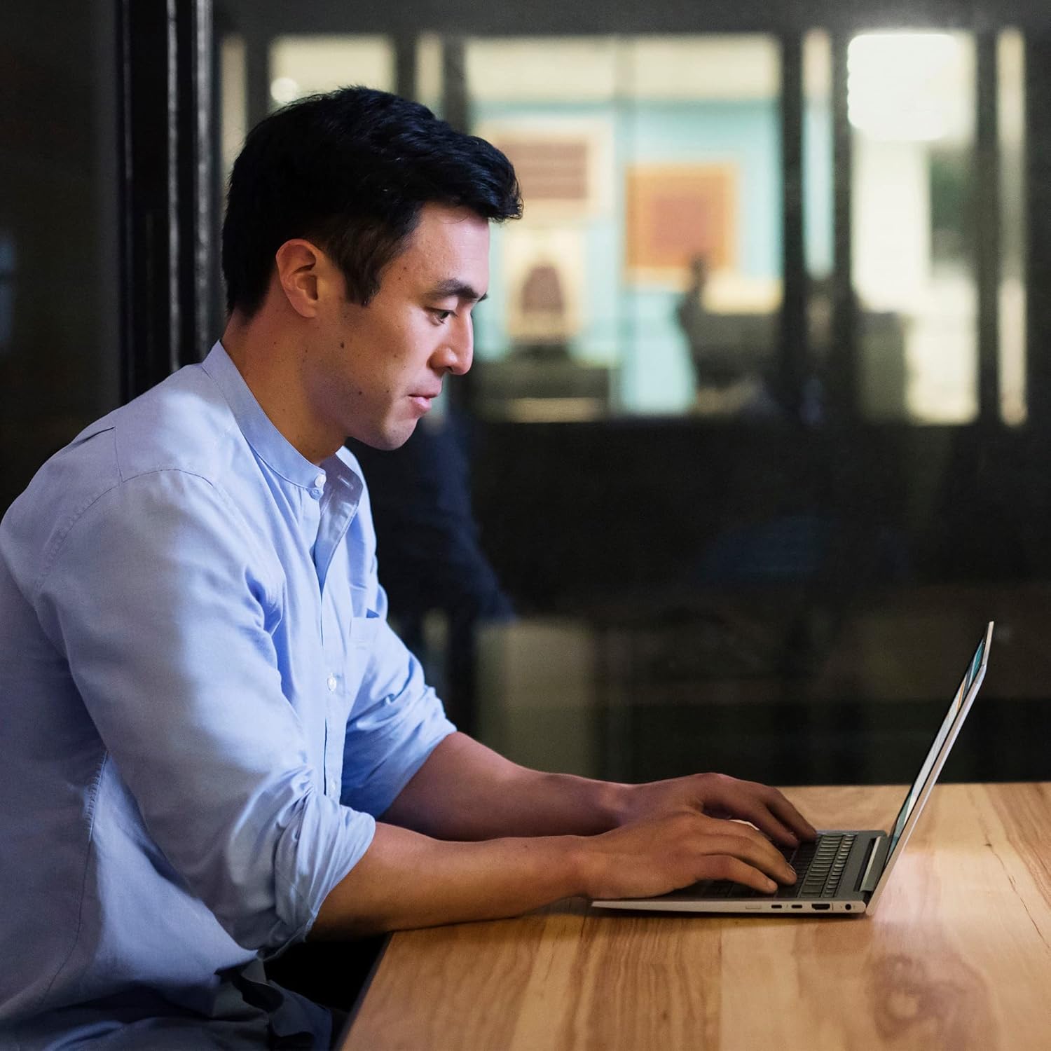 HP EliteBook 840 G8 14" Notebook - Full HD - 1920 x 1080 - Intel Core i5 11th Gen i5-1145G7 Quad-core (4 Core) 2.60 GHz - 16 GB Total RAM - 256 GB SSD - Silver