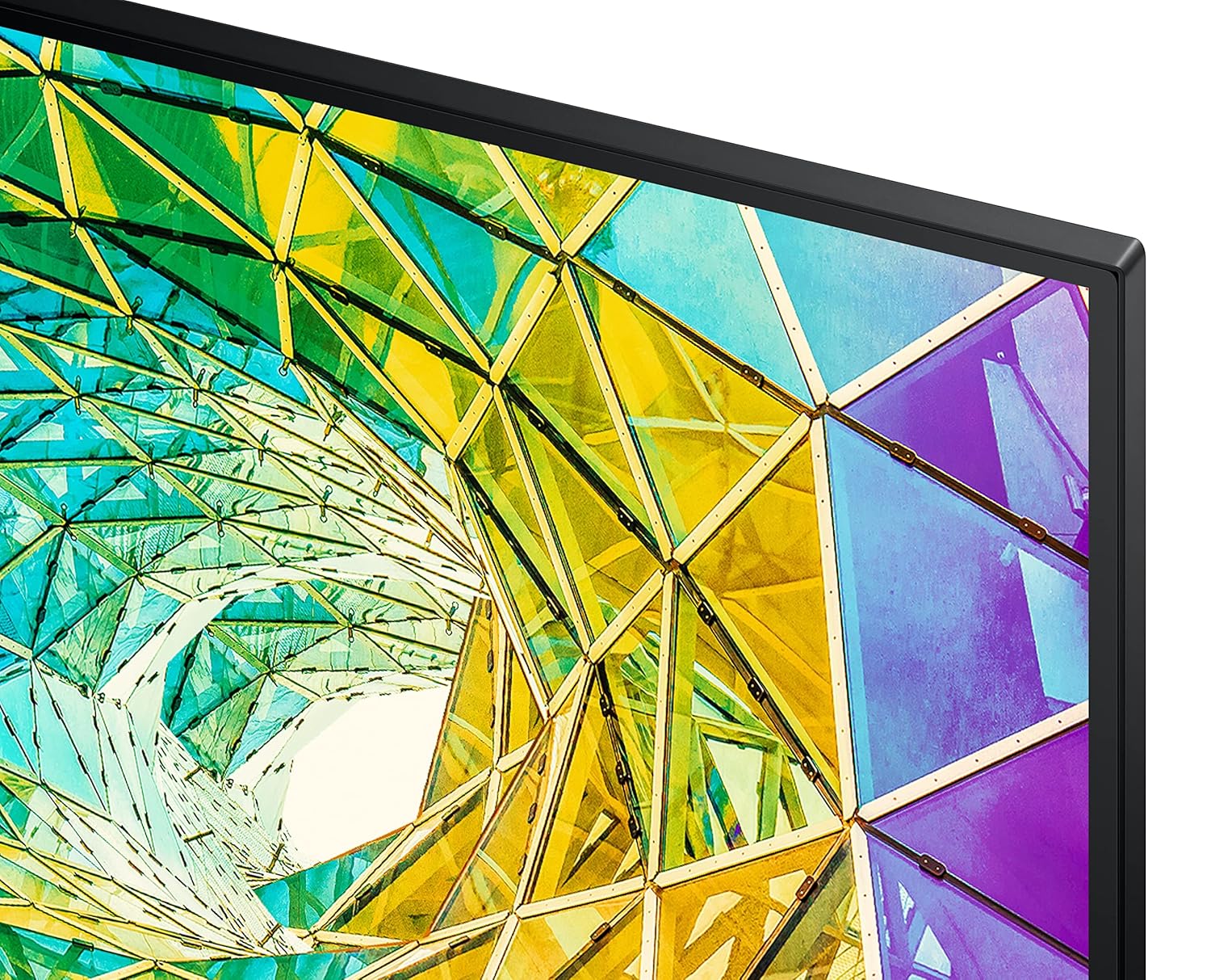 Samsung 32-Inch(81cm) UHD 4K High Resolution Monitor, HDR Support, 1 Billion Colors, Eye Care, AMD Freesync, Border-Less Design, Height Adjustable Stand, Energy Saving (LS32A800NWXXL, Black)