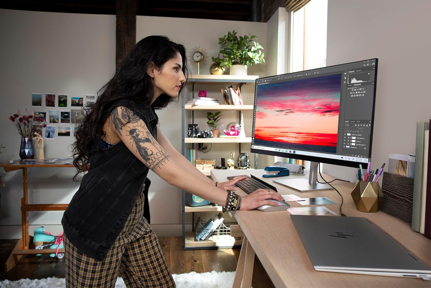 HP P22vb G5 21.5 inch VA MII Monitor, Anti-Glare,Brightness; Color; Image, Security Lock-Ready, 21.5-inch Diagonal, FHD VA Screen to tilt adjustability, Including HDMI and VGA.