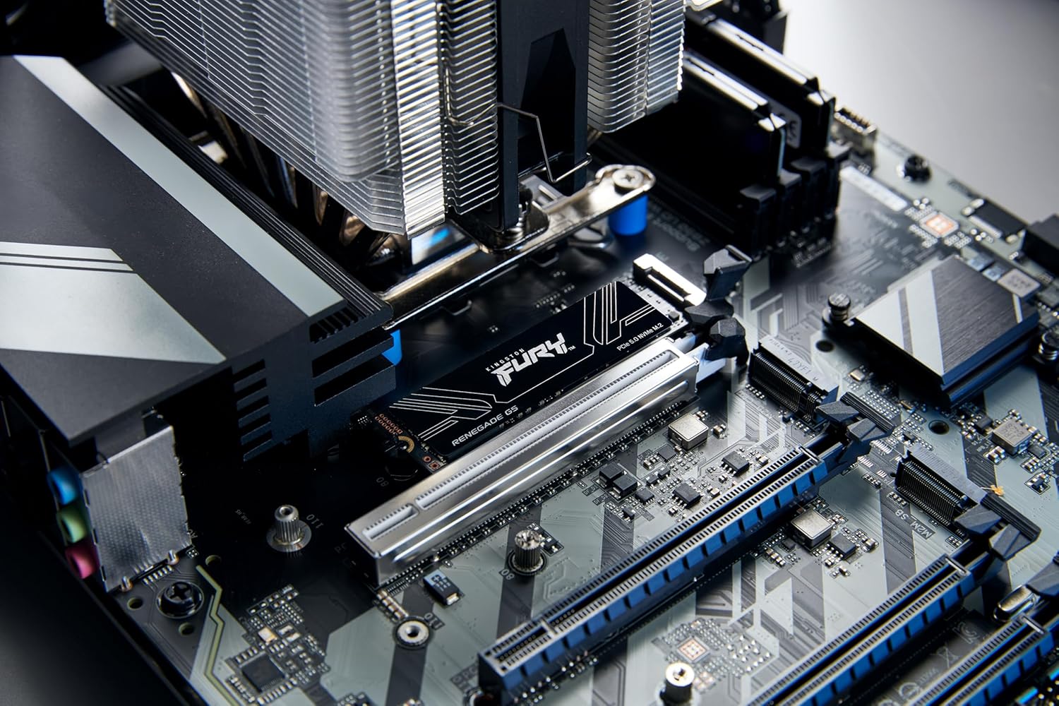 Kingston FURY Renegade G5 2TB | PCIe 5.0x4 M.2 2280 | Seq. Read Speeds Up to 14,700MB/s | 5 Year Warranty | SFYR2S/2T0